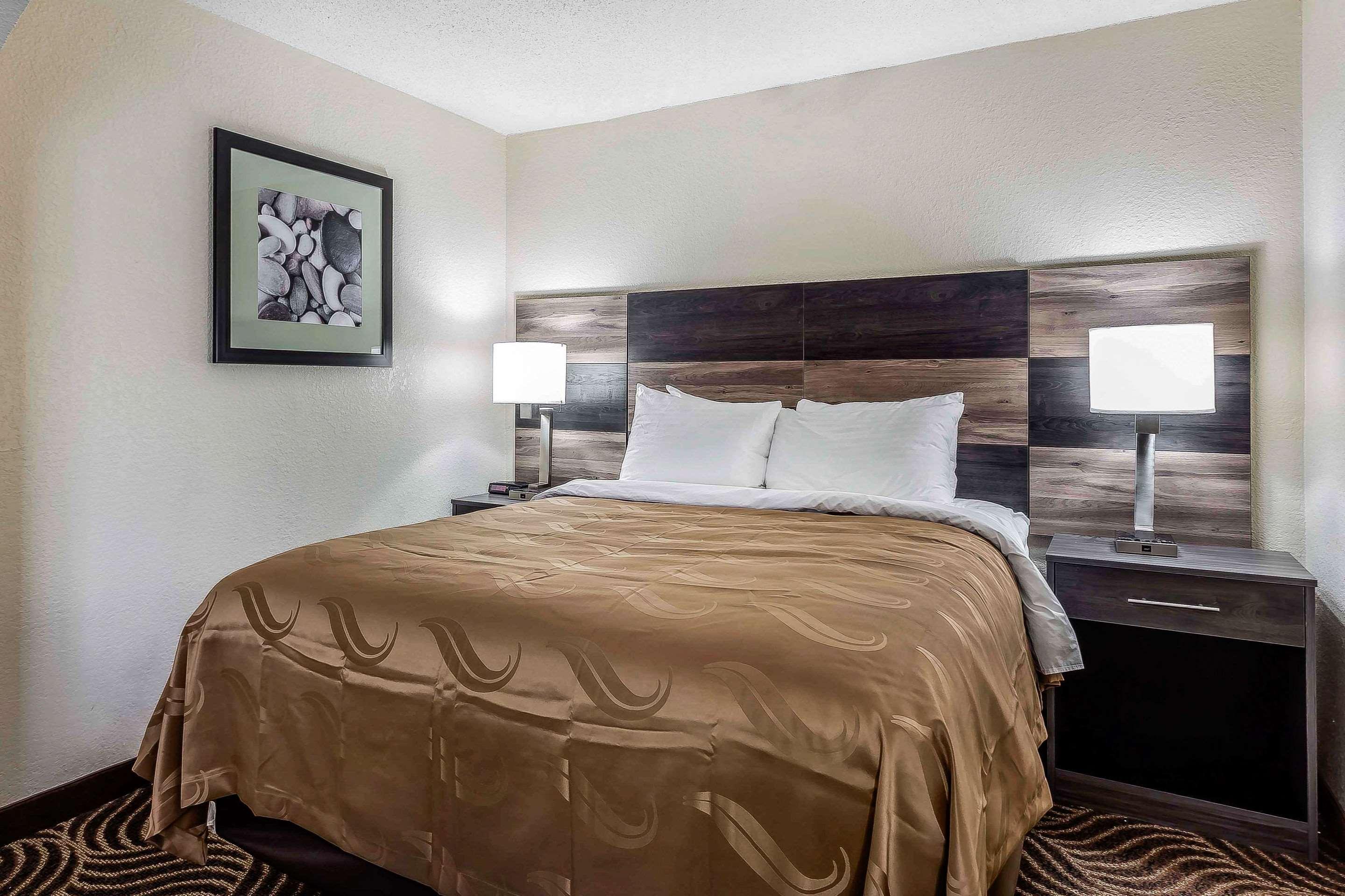 Quality & Hotel